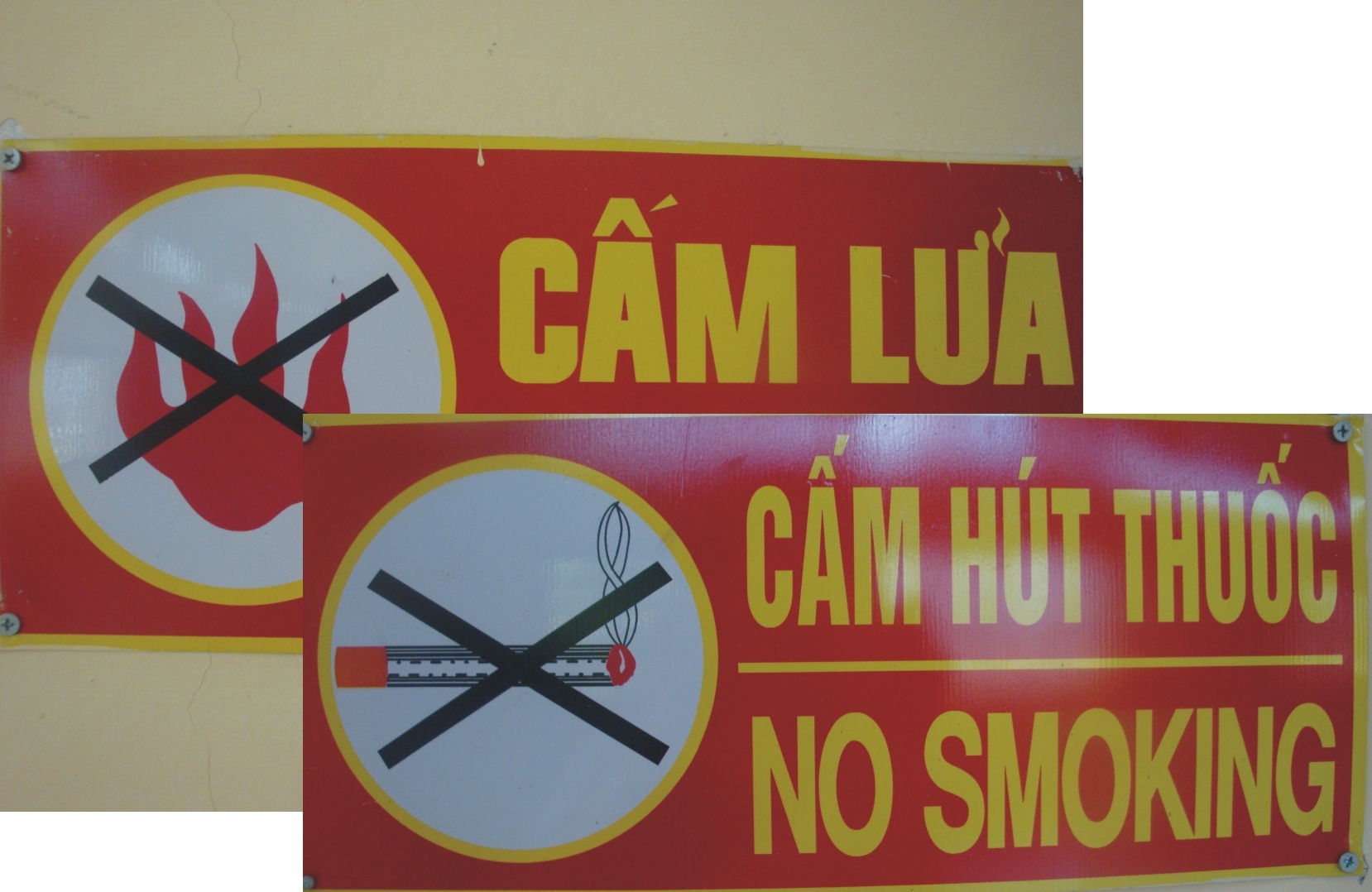 Biển cấm lửa, cấm hút thuốc