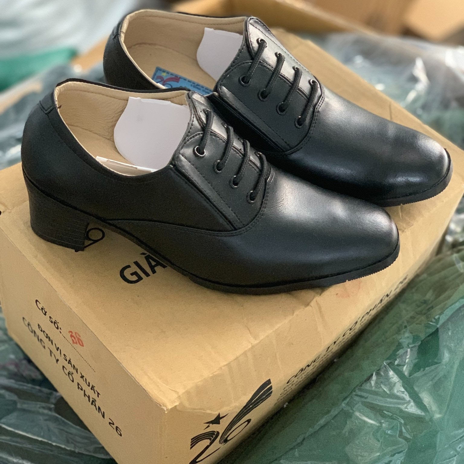 Giày da bảo vệ nữ