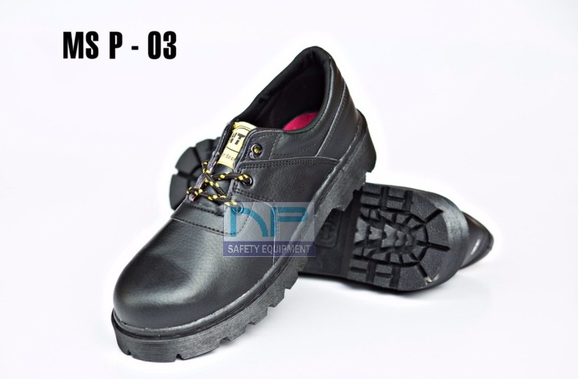 Giày mũi sắt chịu dầu NTT P-03