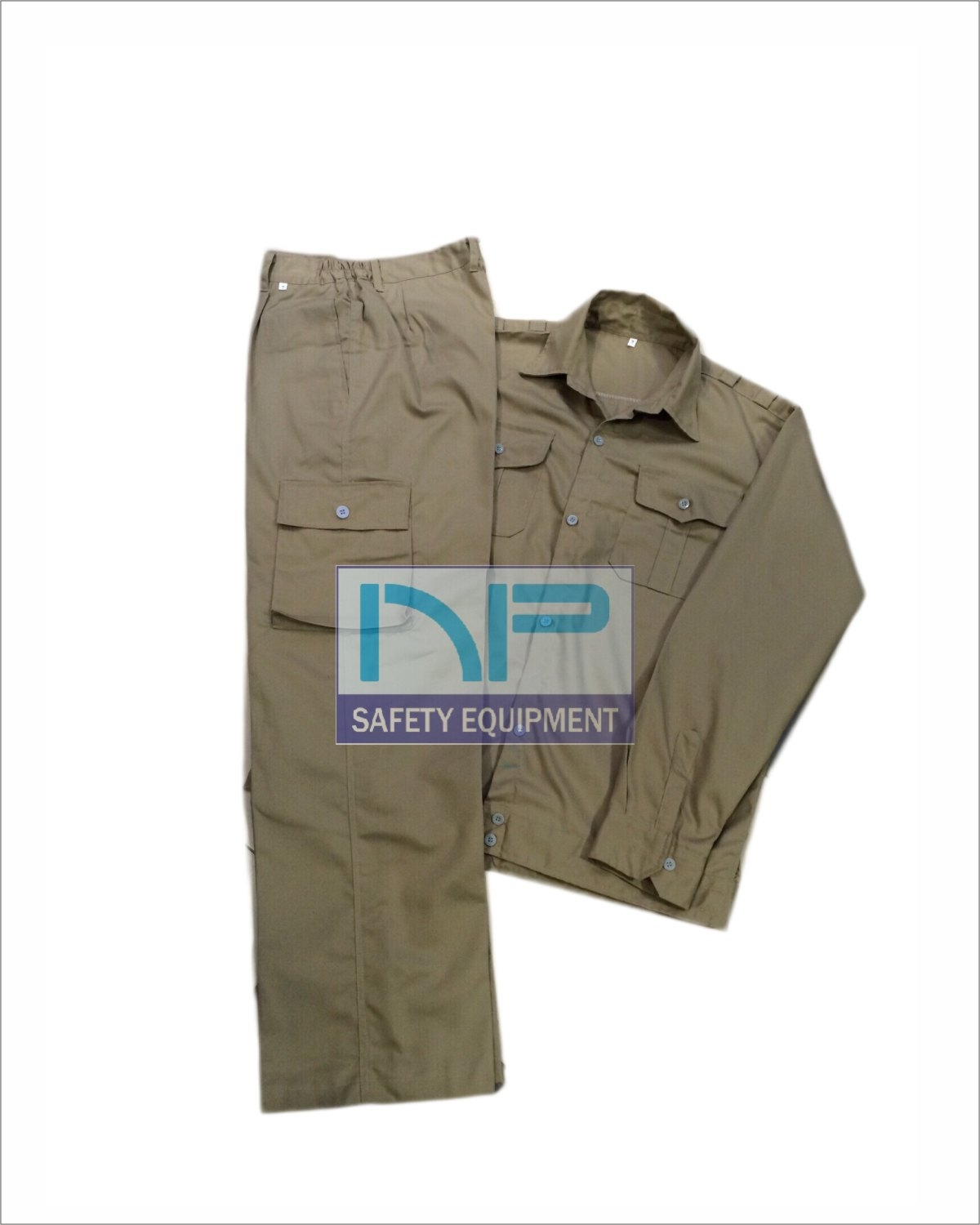 Quần áo bảo hộ màu nâu đất